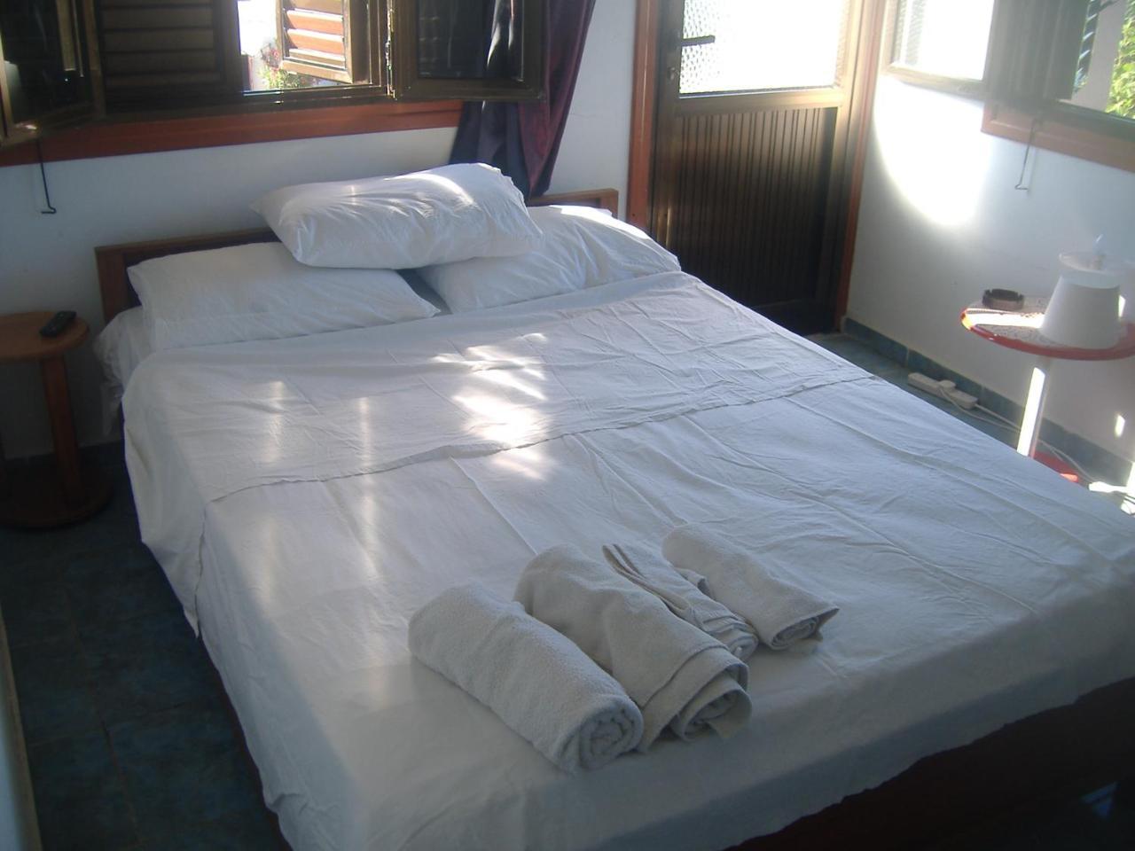 Agia Trias Theresa Hotel At Karpaz Peninsula מראה חיצוני תמונה