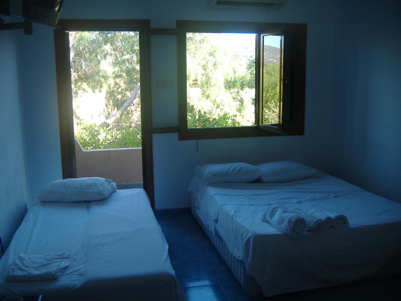 Agia Trias Theresa Hotel At Karpaz Peninsula מראה חיצוני תמונה