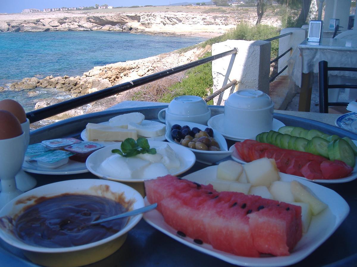Agia Trias Theresa Hotel At Karpaz Peninsula מראה חיצוני תמונה