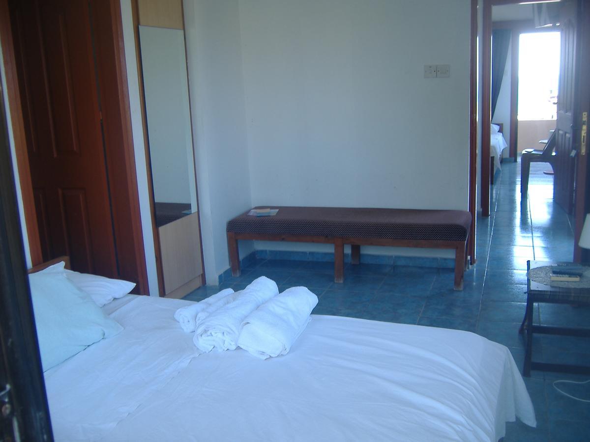 Agia Trias Theresa Hotel At Karpaz Peninsula מראה חיצוני תמונה