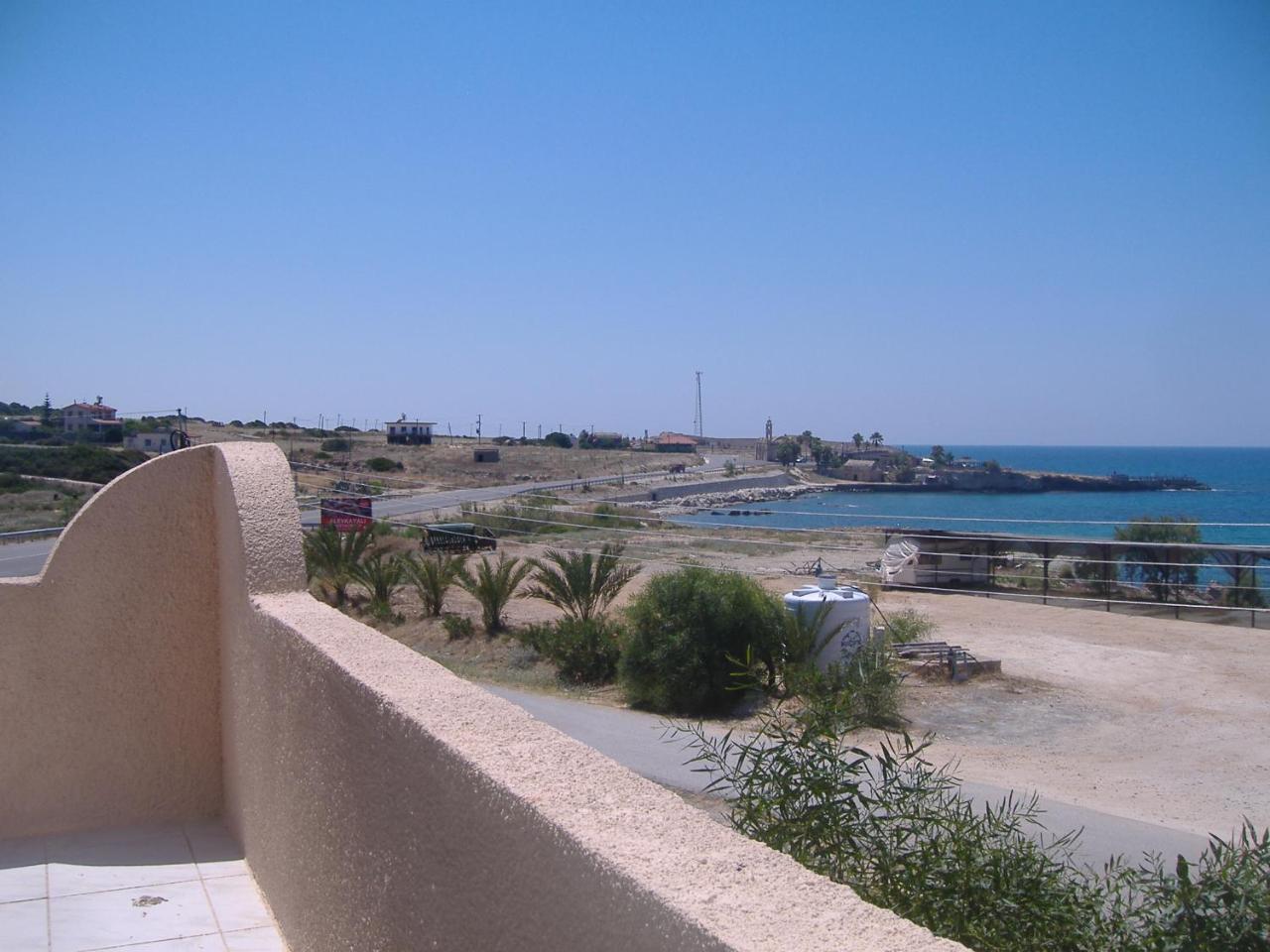 Agia Trias Theresa Hotel At Karpaz Peninsula מראה חיצוני תמונה